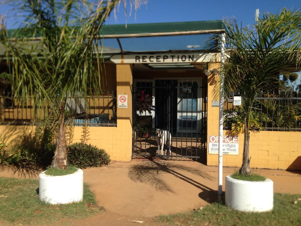 Carnarvon Caravan Park Hotel Exterior foto